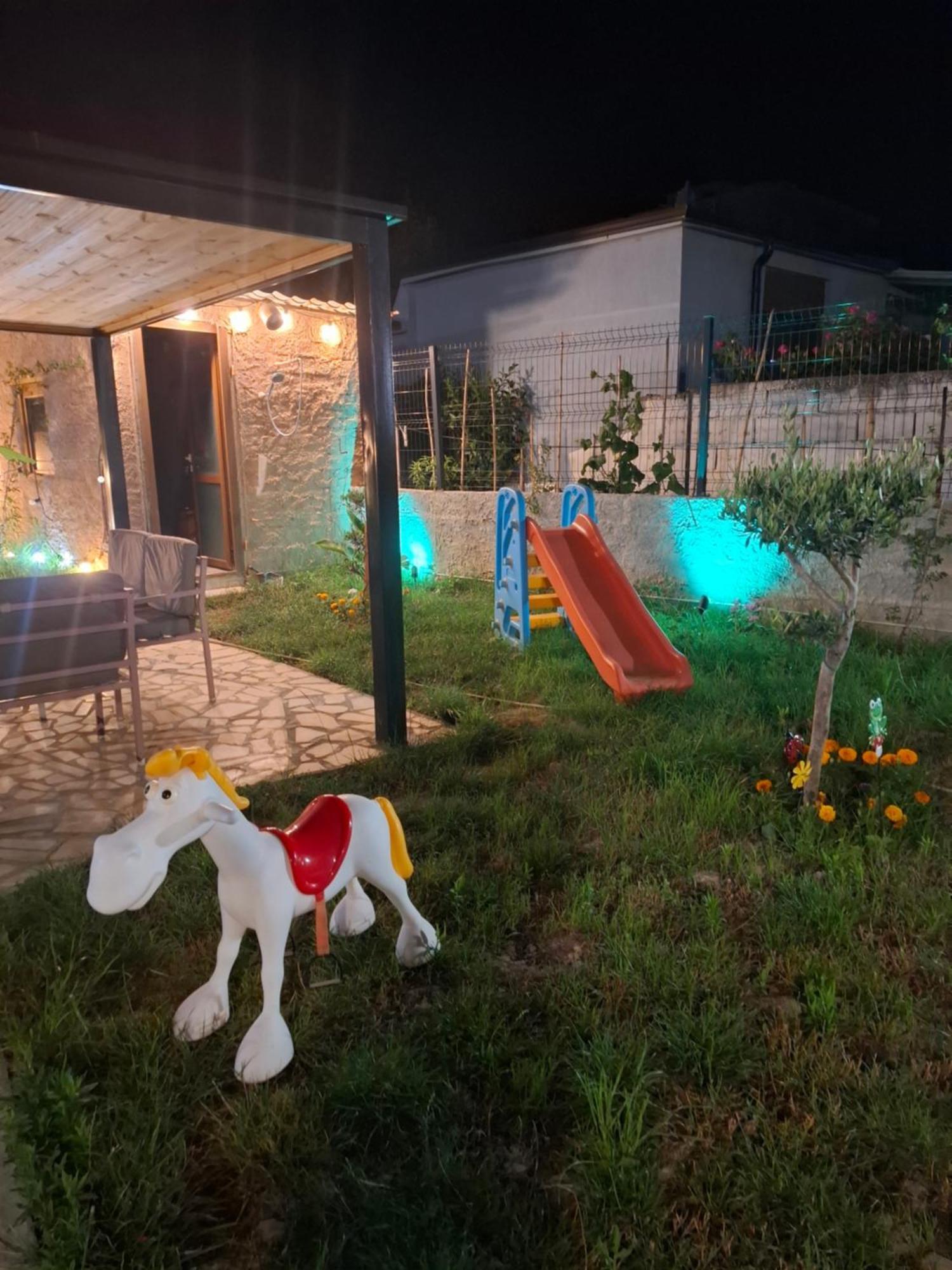 Vila Noar Vlorë Buitenkant foto